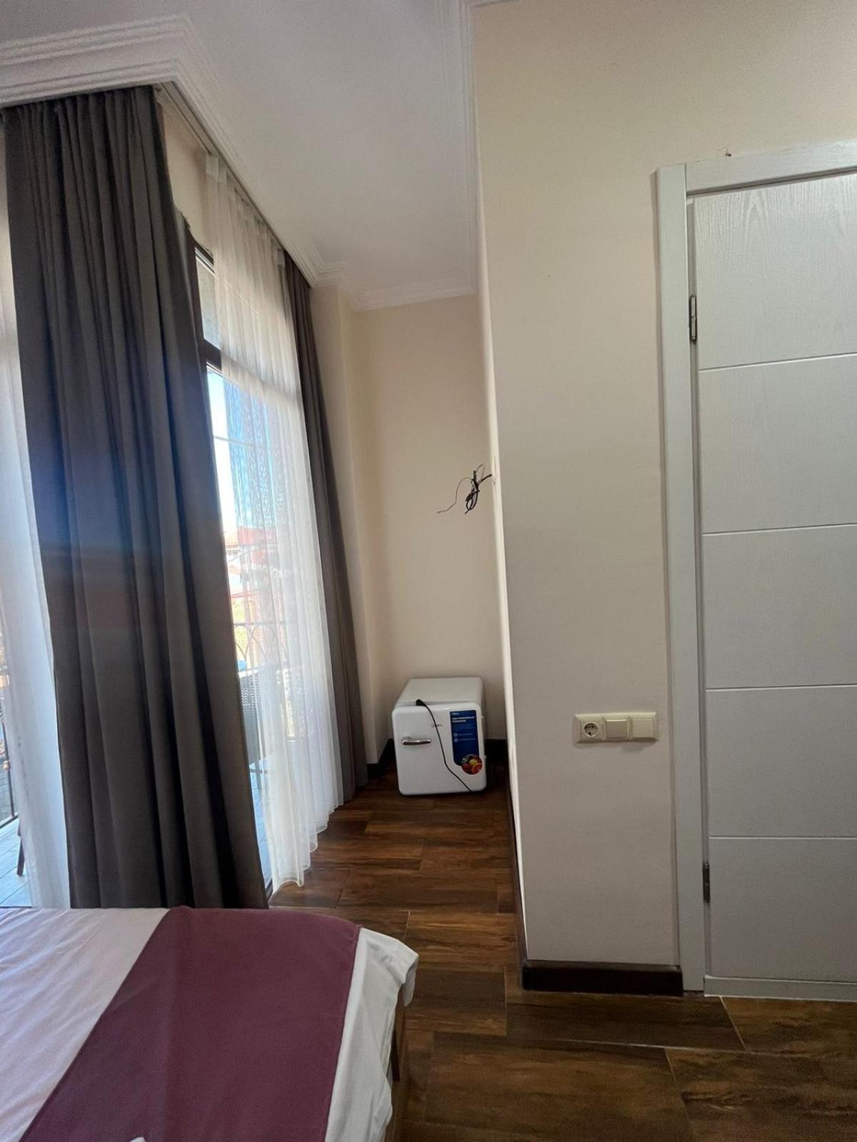 Mahali Hotel บาทูมิ ภายนอก รูปภาพ