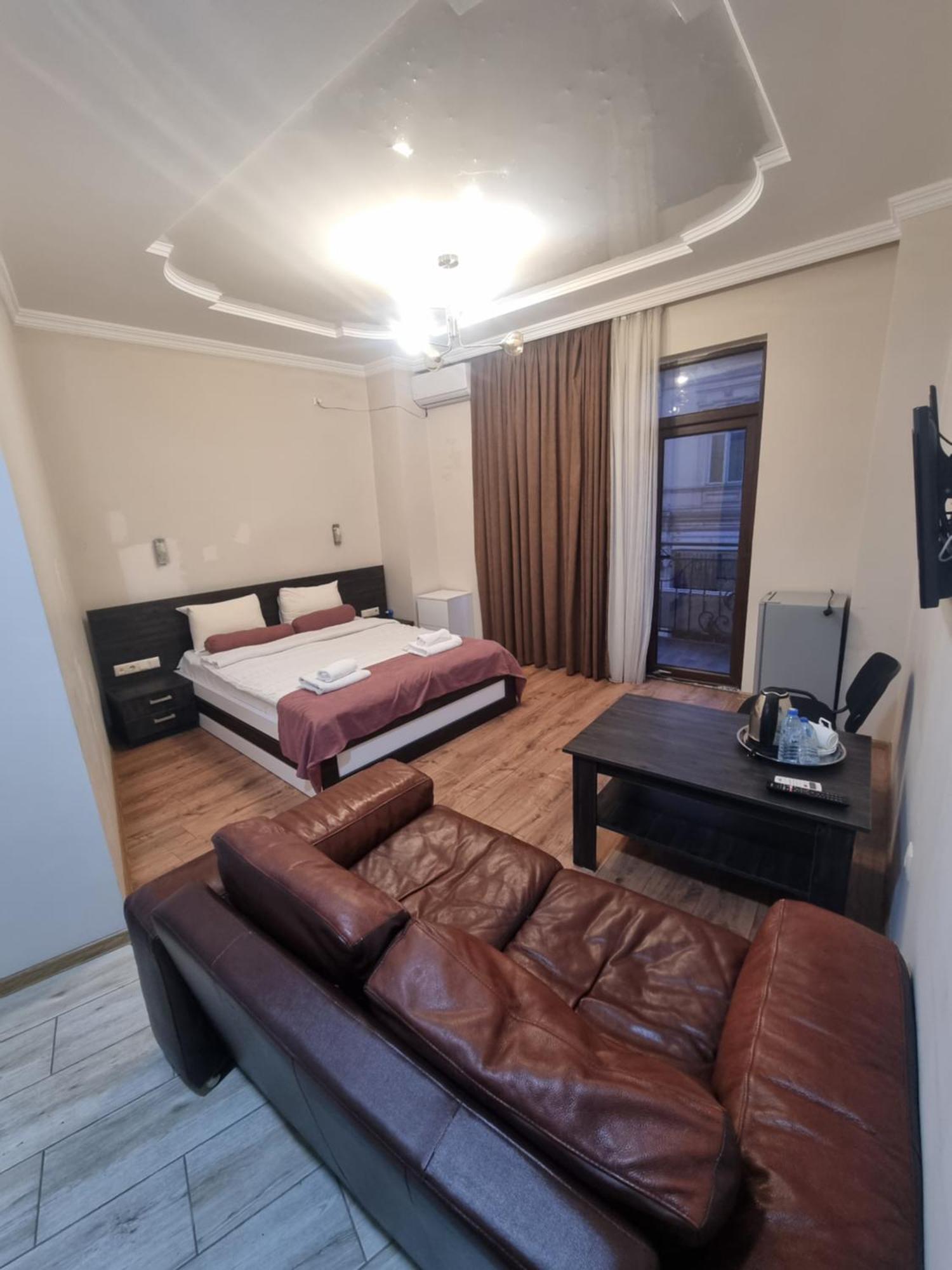 Mahali Hotel บาทูมิ ภายนอก รูปภาพ
